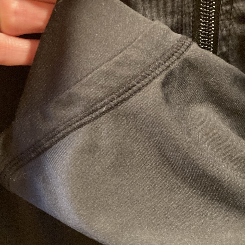 Alanic Running Jacket - Picture 8 of 8